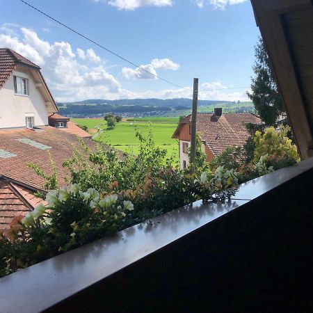 Kandis B&B Brunegg エクステリア 写真